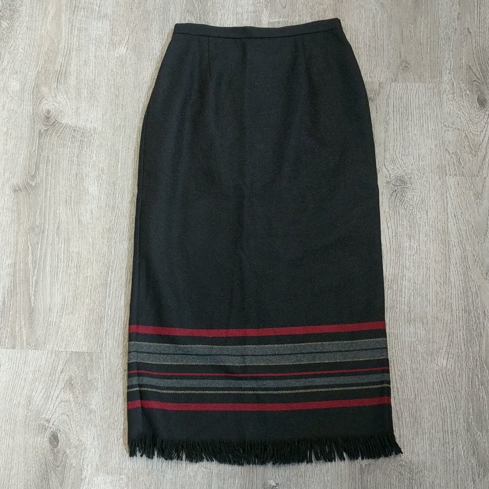 Maxi Wool skirt Black Red Stripe 10P